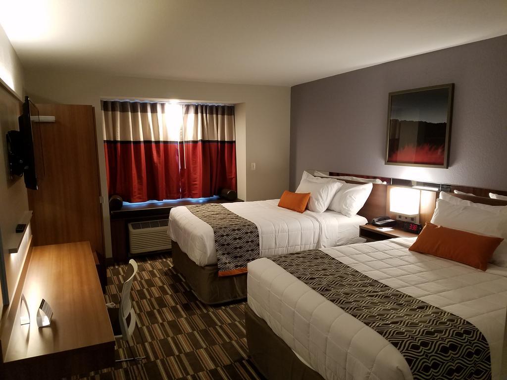 Microtel Inn & Suites By Wyndham Niagara Falls Exterior photo